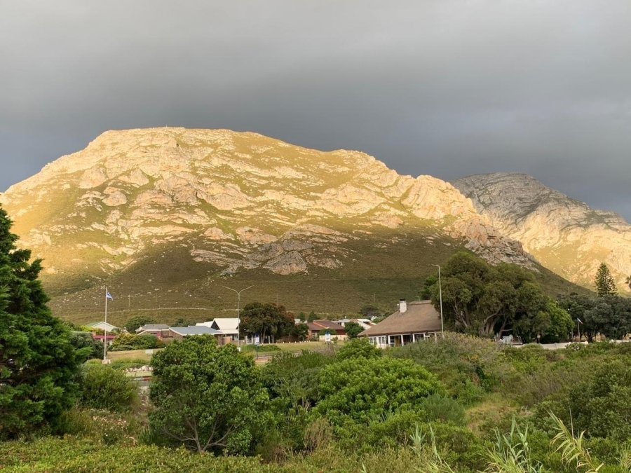 4 Bedroom Property for Sale in Kwaaiwater Western Cape